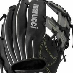 Marucci Oxbow Series Fielder's Glove | Black/Gray